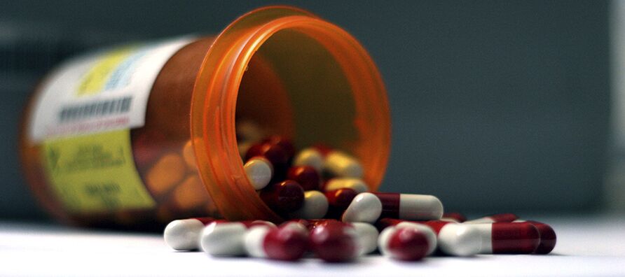 Chondroprotectors for the treatment of gonorrhea